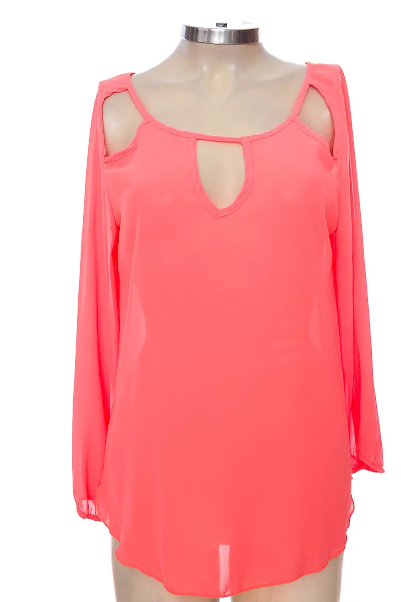 BLUSA COLOR FUCSIA  CLOSEANDO