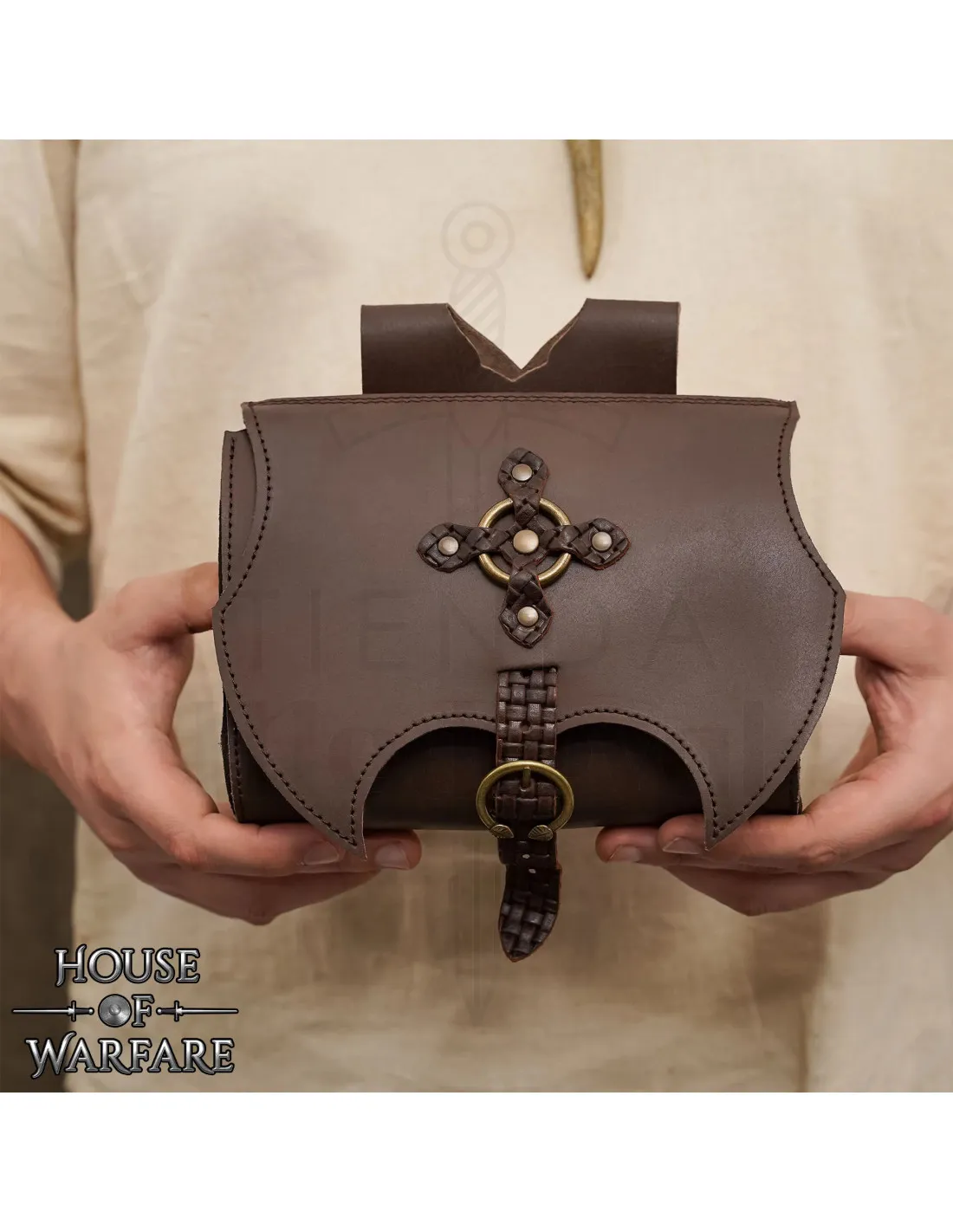 BOLSA MEDIEVAL ITZEL  MARRóN OSCURO
