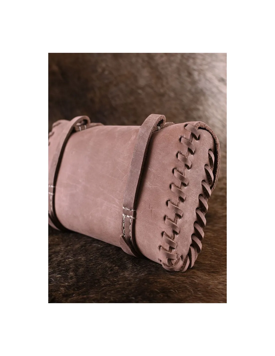 Bolso medieval con dos hebillas