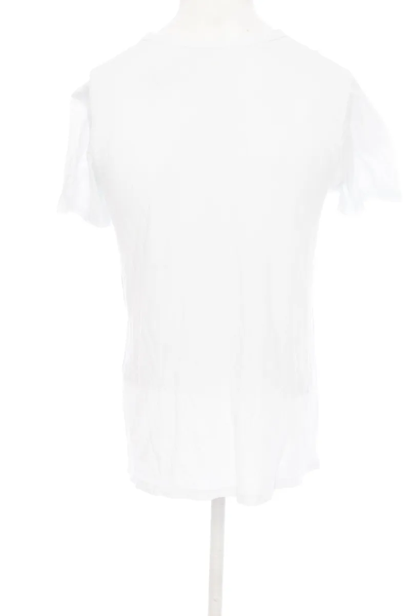 CAMISETA COLOR BLANCO  CLOSEANDO
