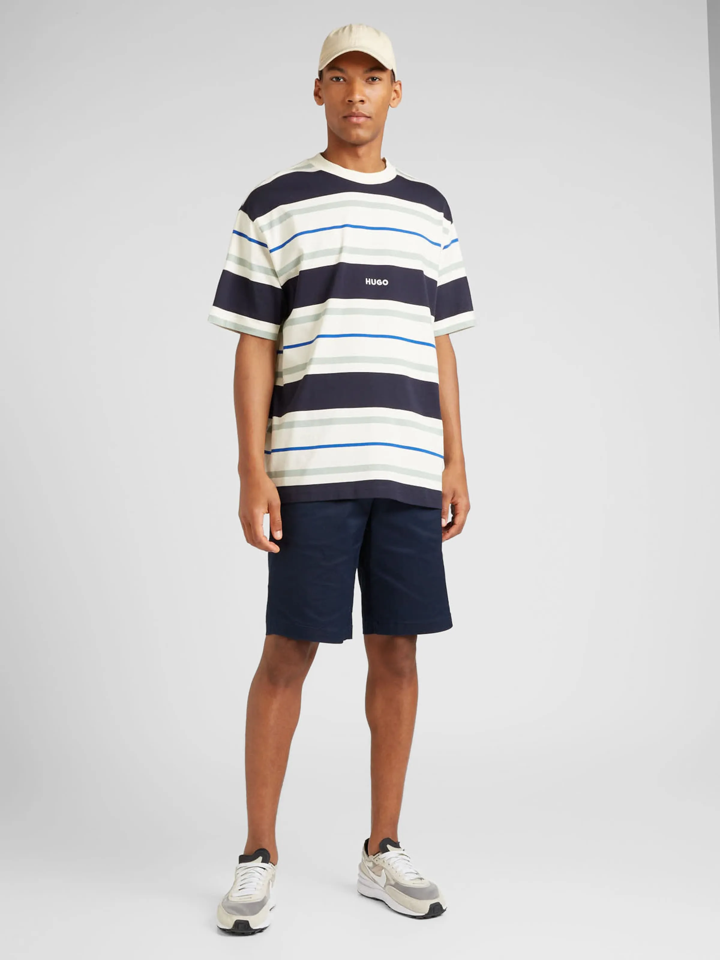 Camiseta 'Nariles' HUGO en Azul, Marino, Blanco