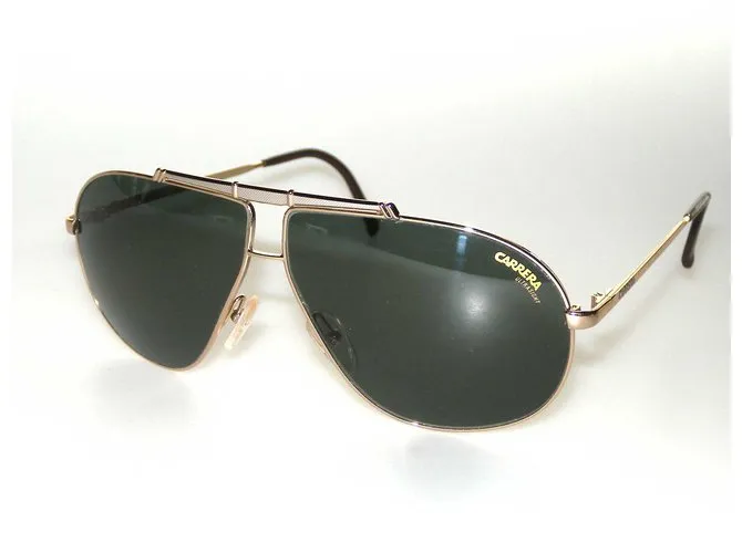 Carrera Aviador Dorado 