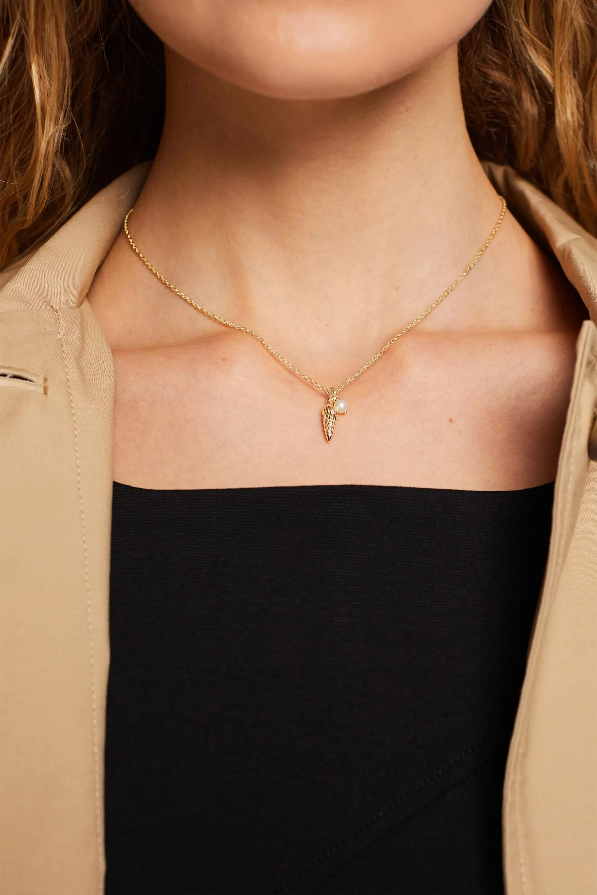 Collar con colgante océano