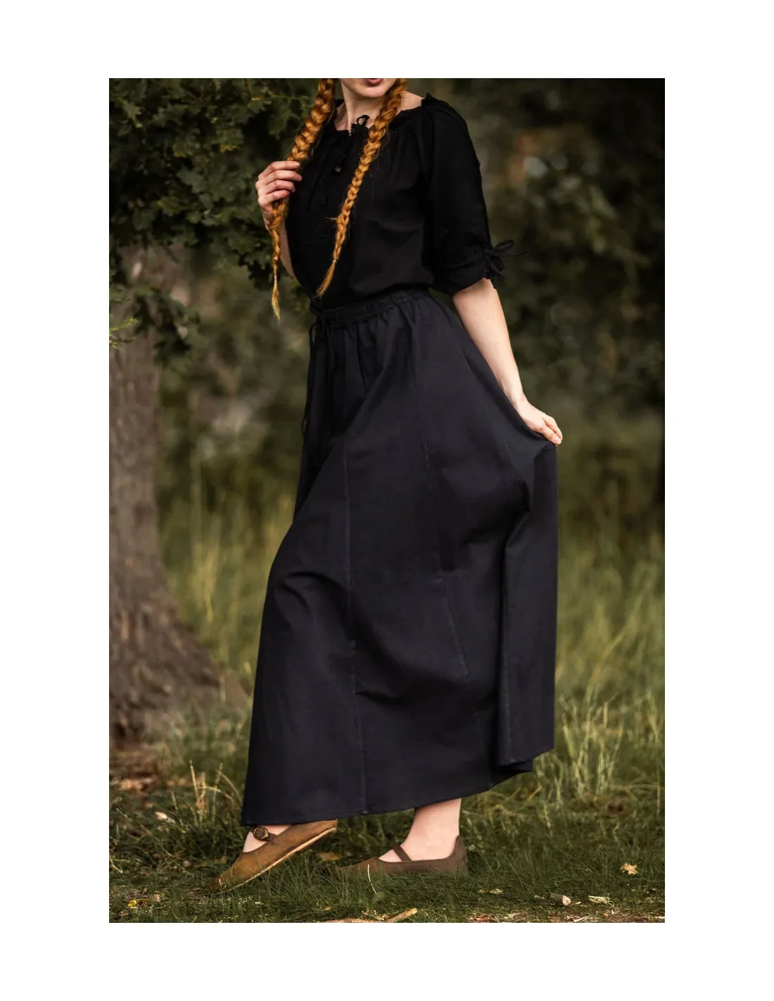 Falda medieval modelo Diana, negro