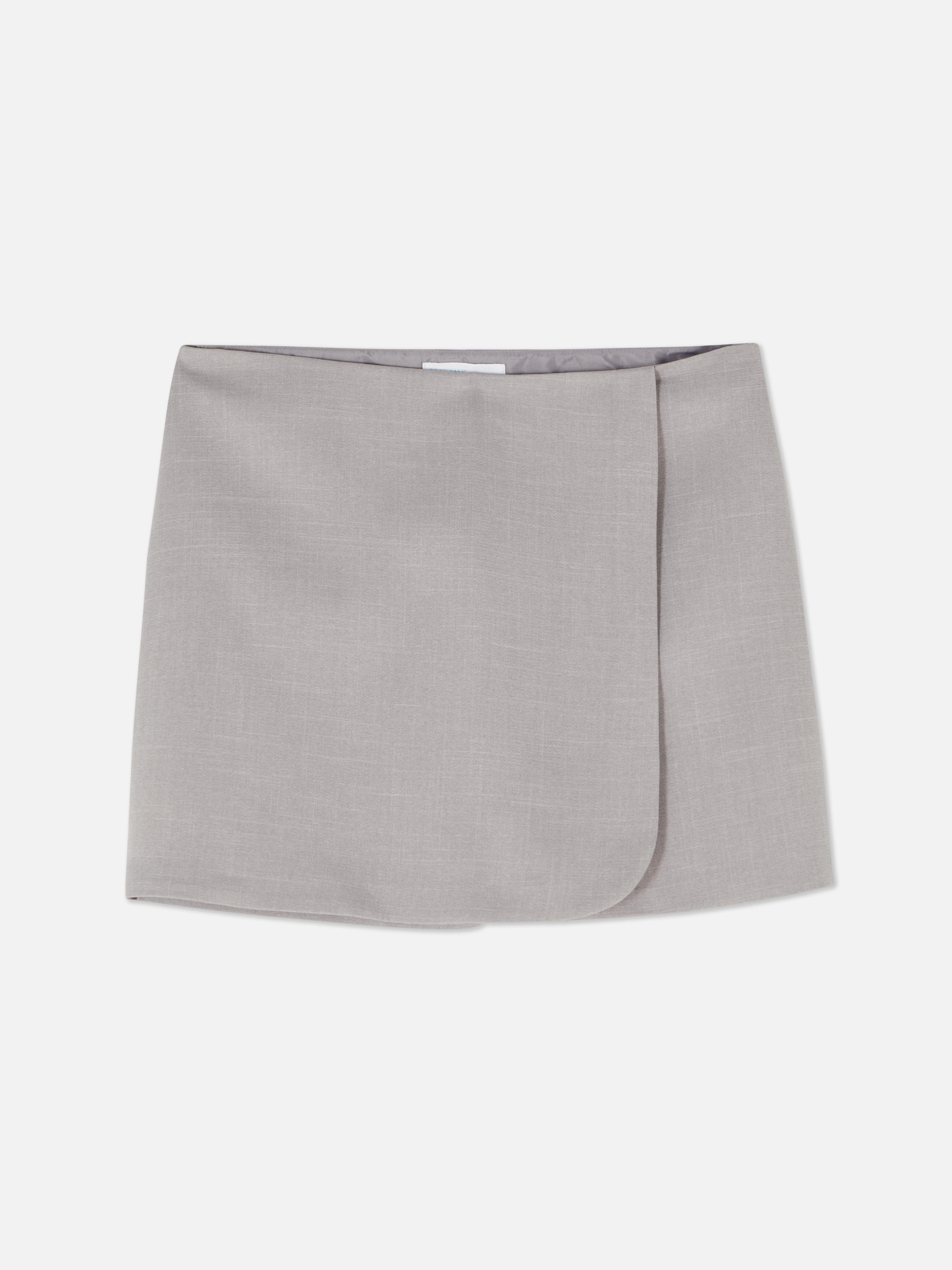 Falda pantalón corta formal combinable