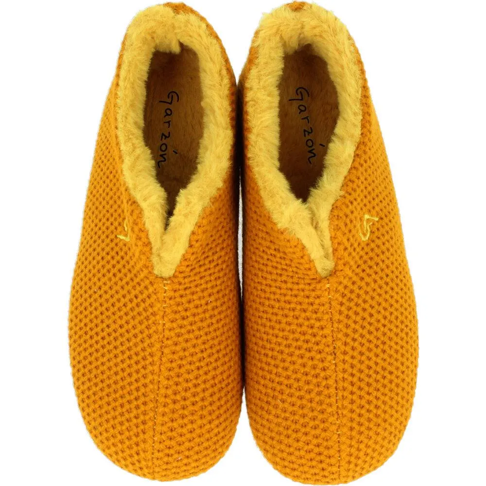 GARZóN  ZAPATILLA DE CASA CERRADA ETNA AMARILLO