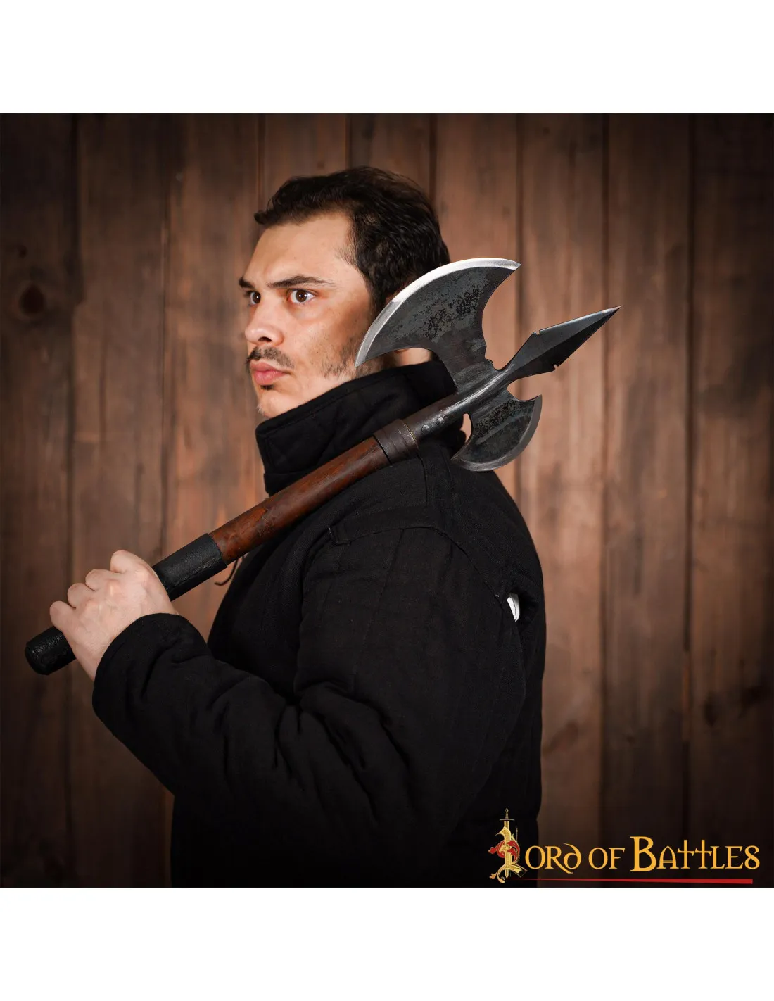 Hacha medieval tipo alabardas bajomedievales
