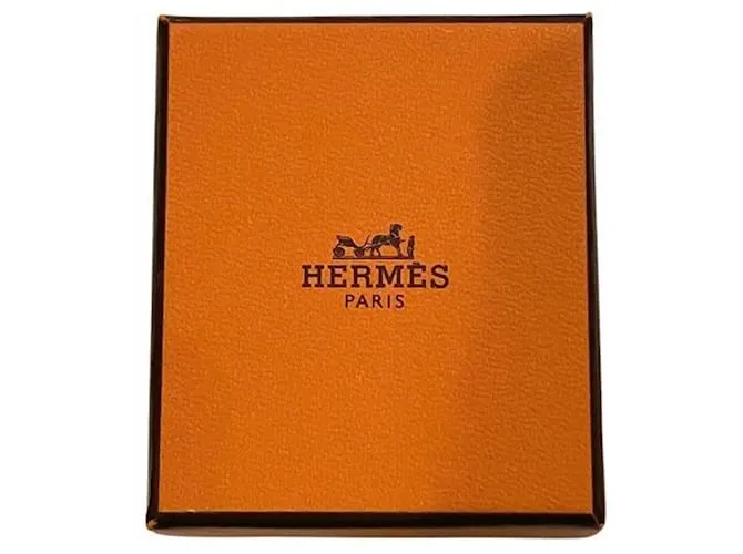 Hermès Cadenas Dorado 