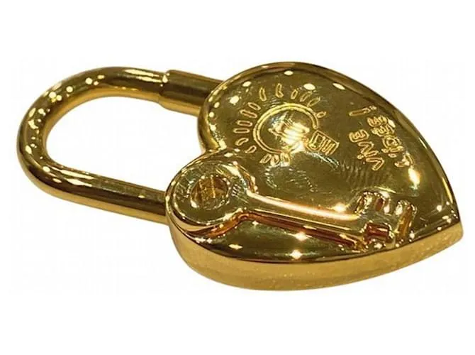 Hermès Cadenas Dorado 