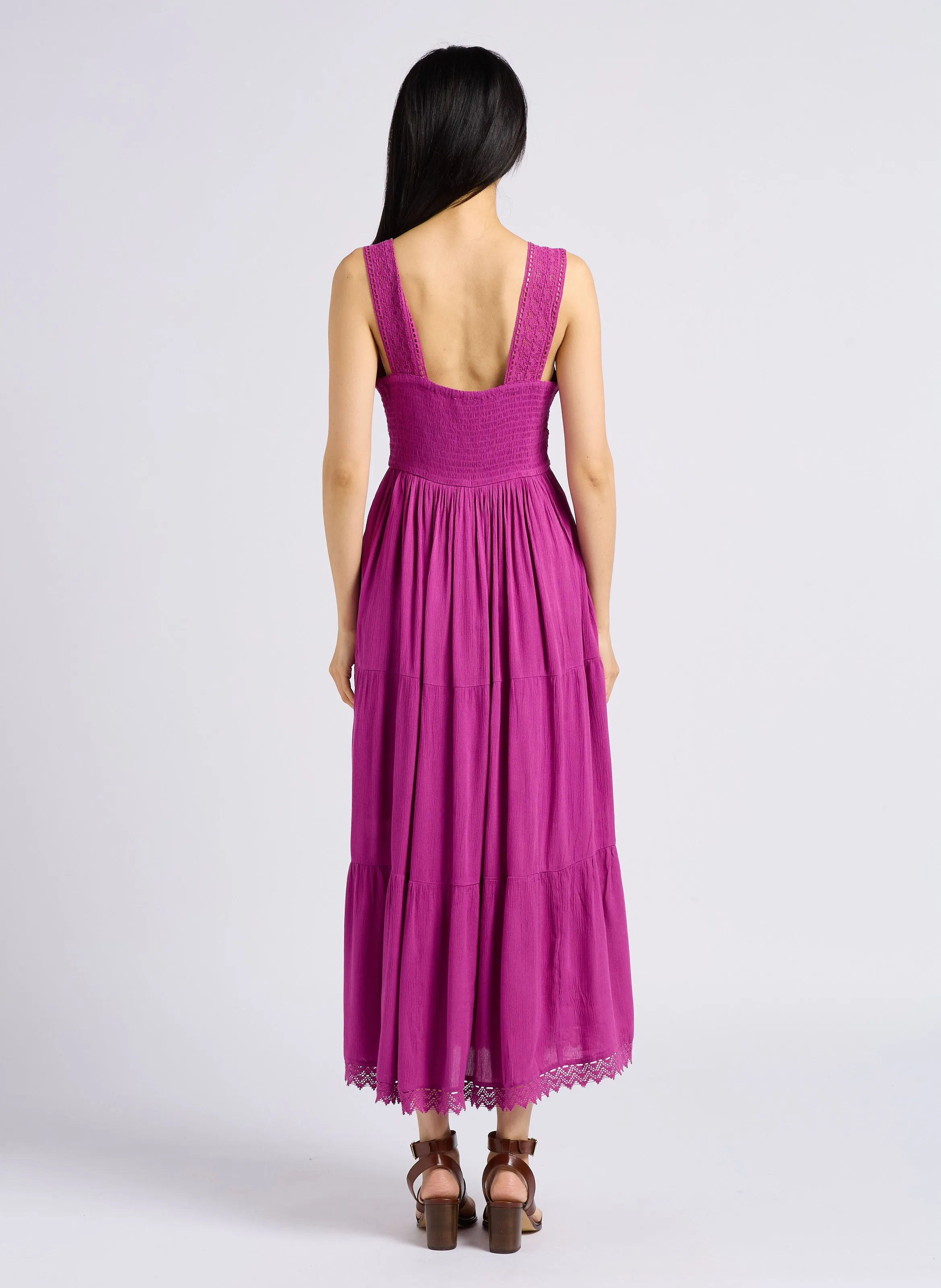MAISON 123 ARMELLE  VESTIDO LARGO EVASé CON CUELLO DE PICO EN VIOLETA
