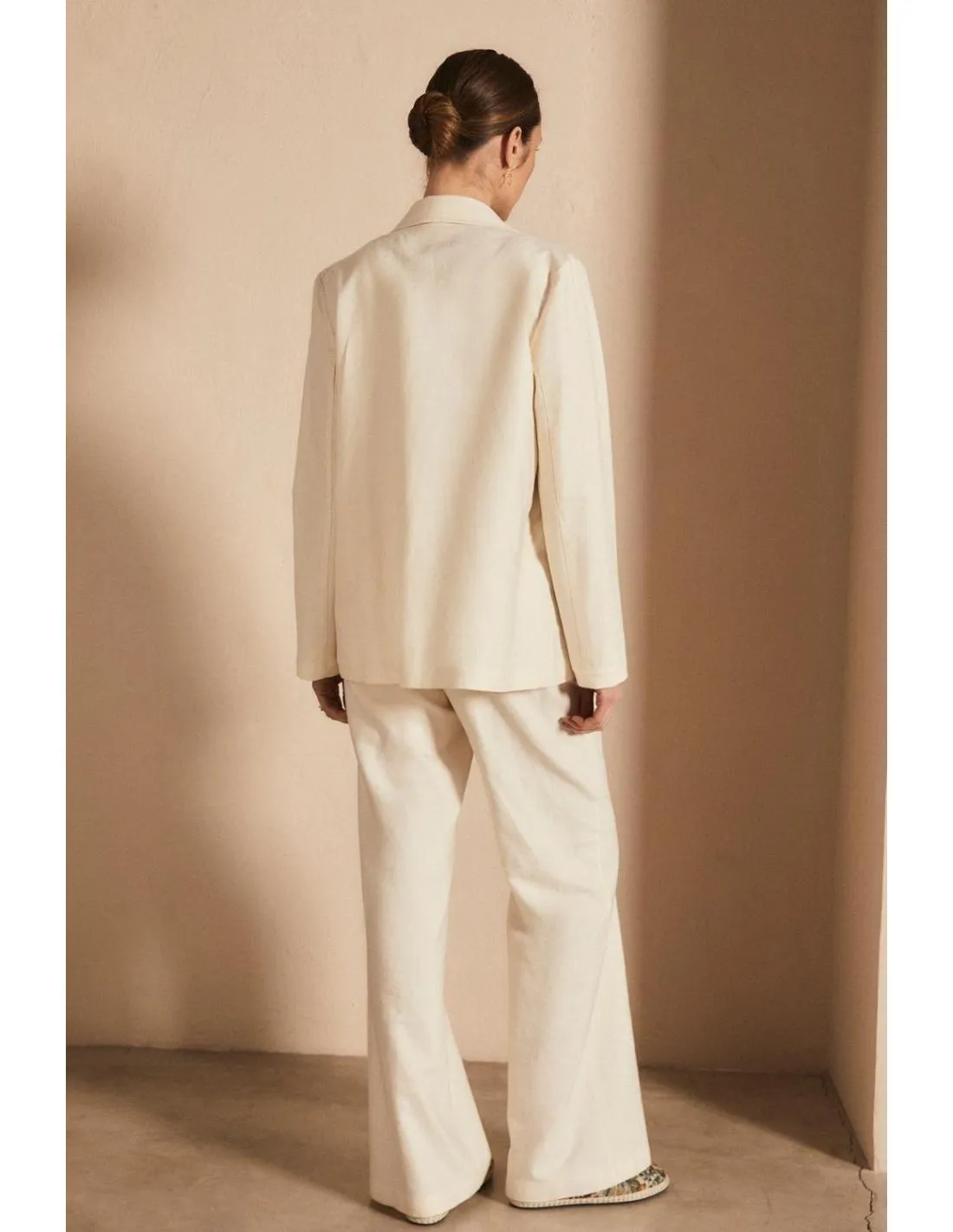 PANTALÓN DE TRAJE ANCHO ESE O ESE HABANA