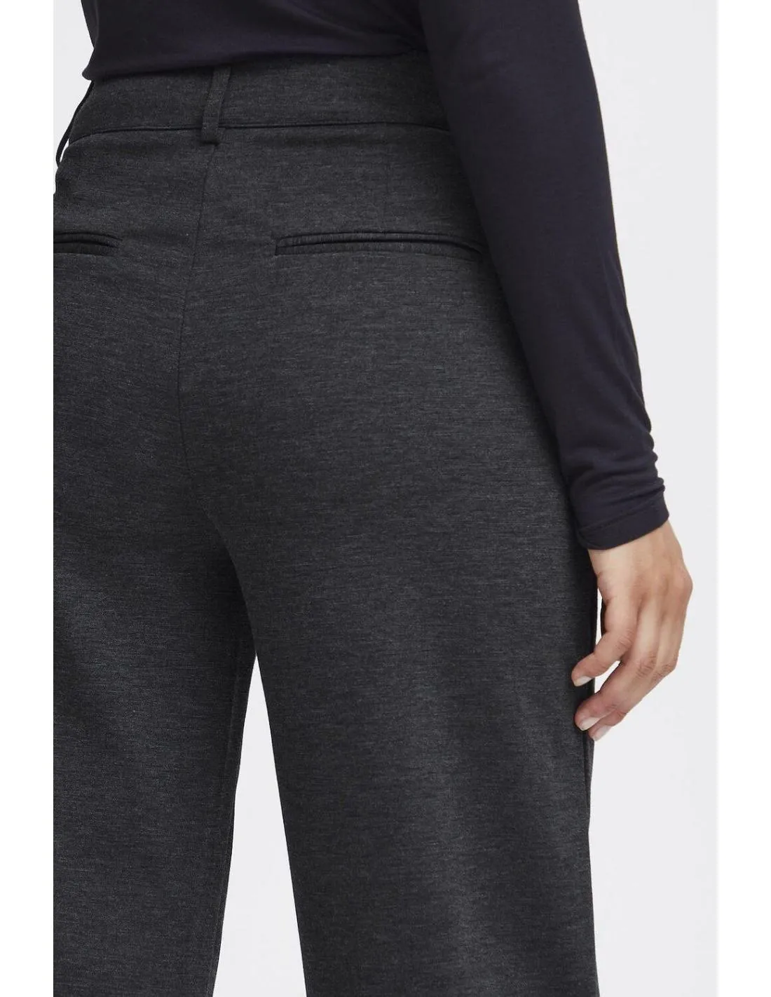 PANTALÓN LARGO ESTILO CARGO ICHI SIMONSE