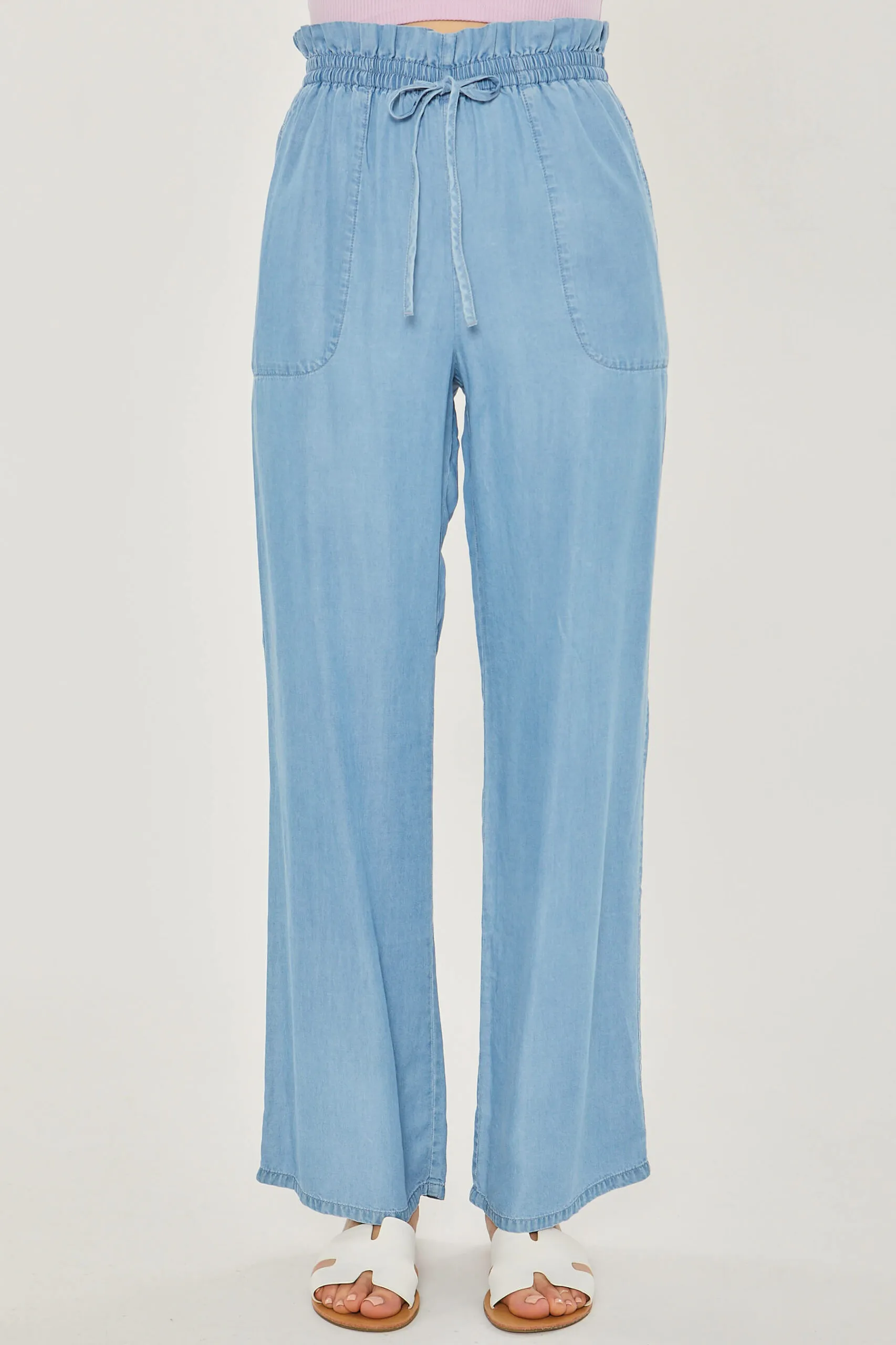 Pantalón con elástico en la cintura y 4 bolsillos