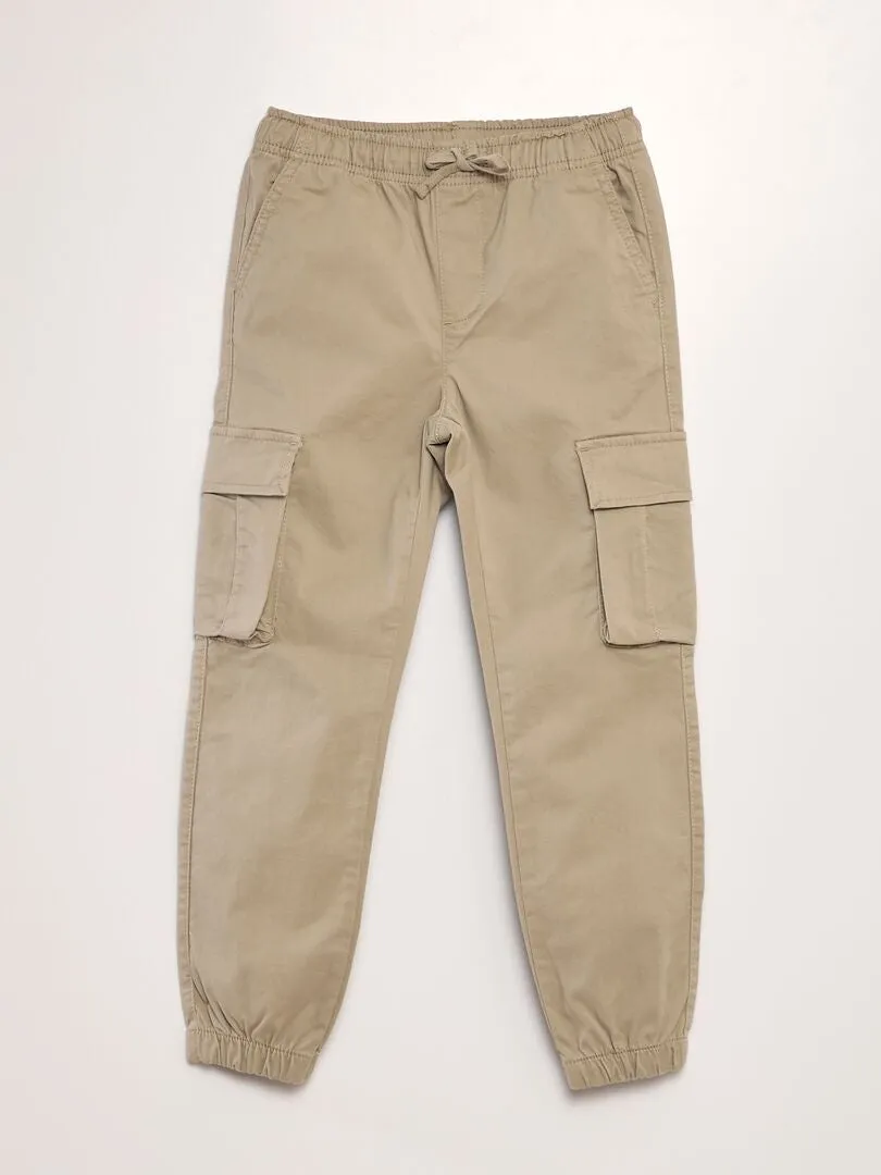 PANTALóN CON MúLTIPLES BOLSILLOS  BEIGE