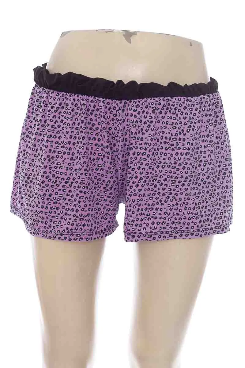 SHORT COLOR MORADO  CLOSEANDO