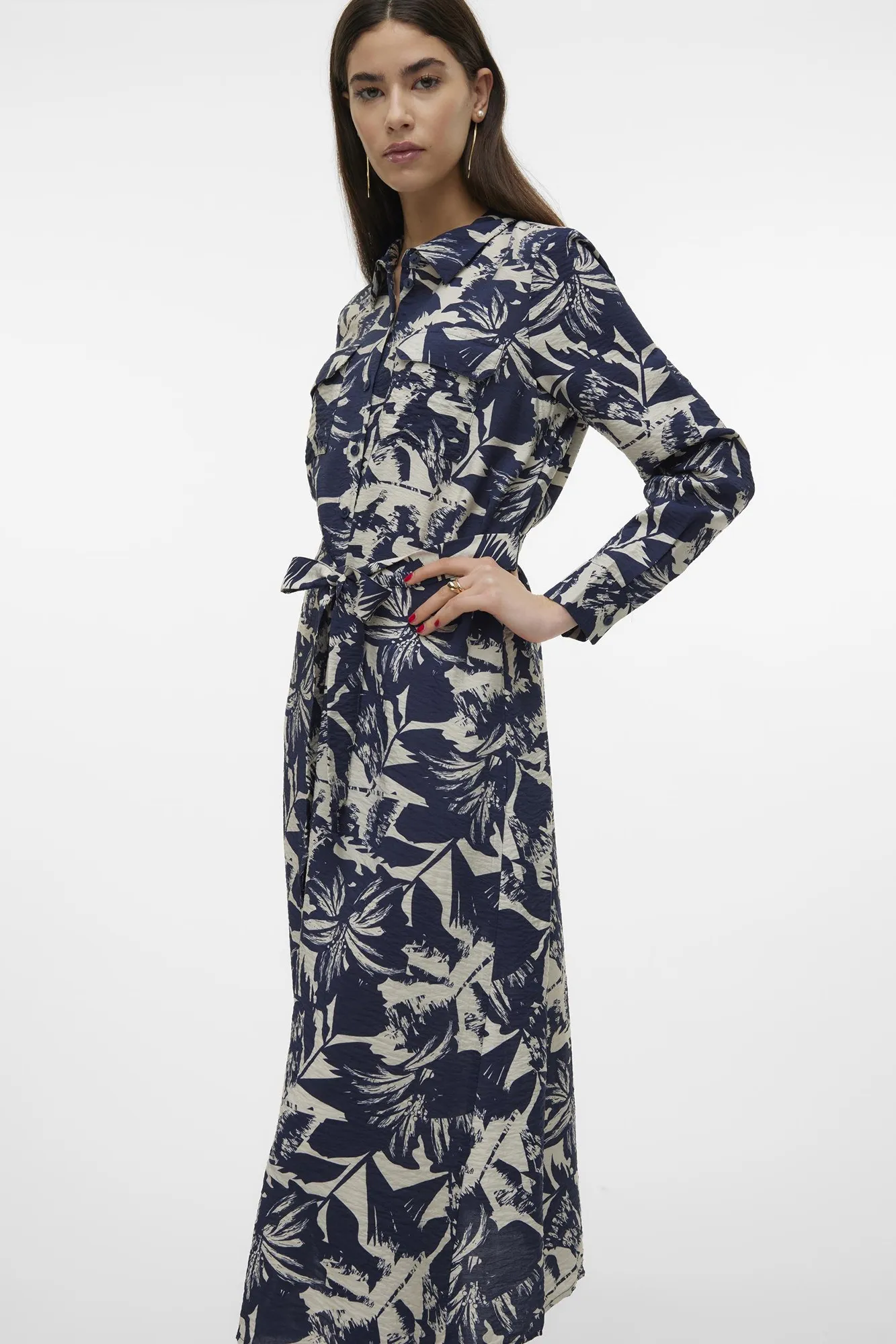 Vero Moda Vestido midi camisero