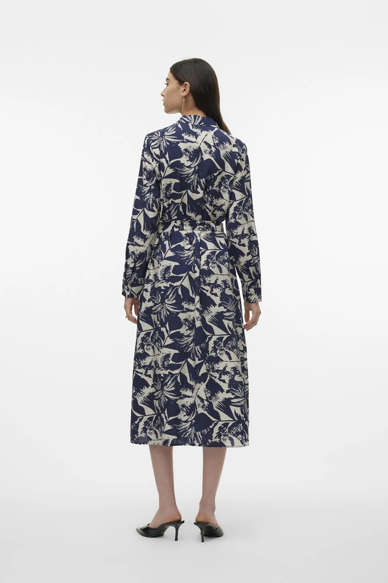 Vero Moda Vestido midi camisero