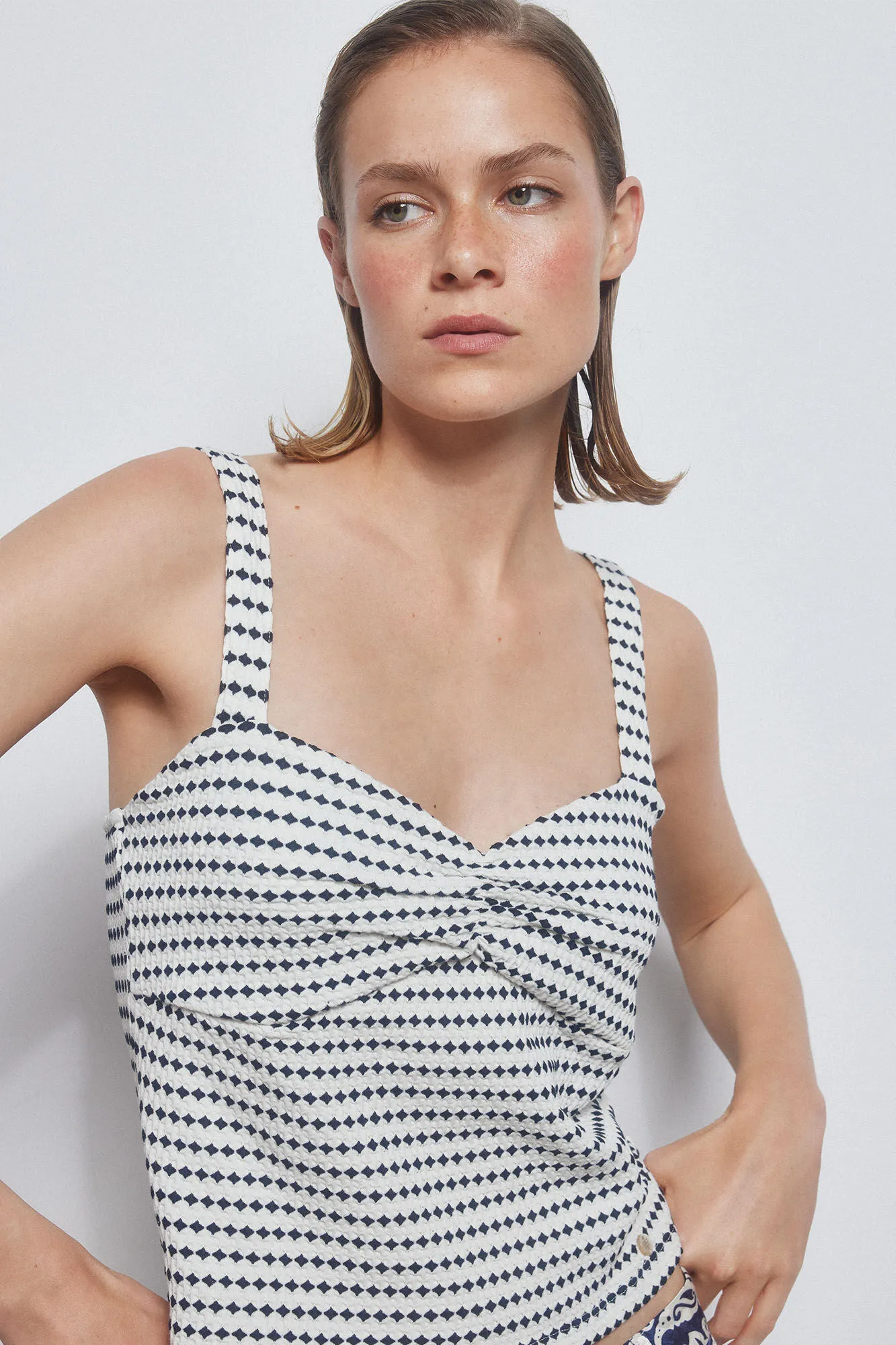 Vest top