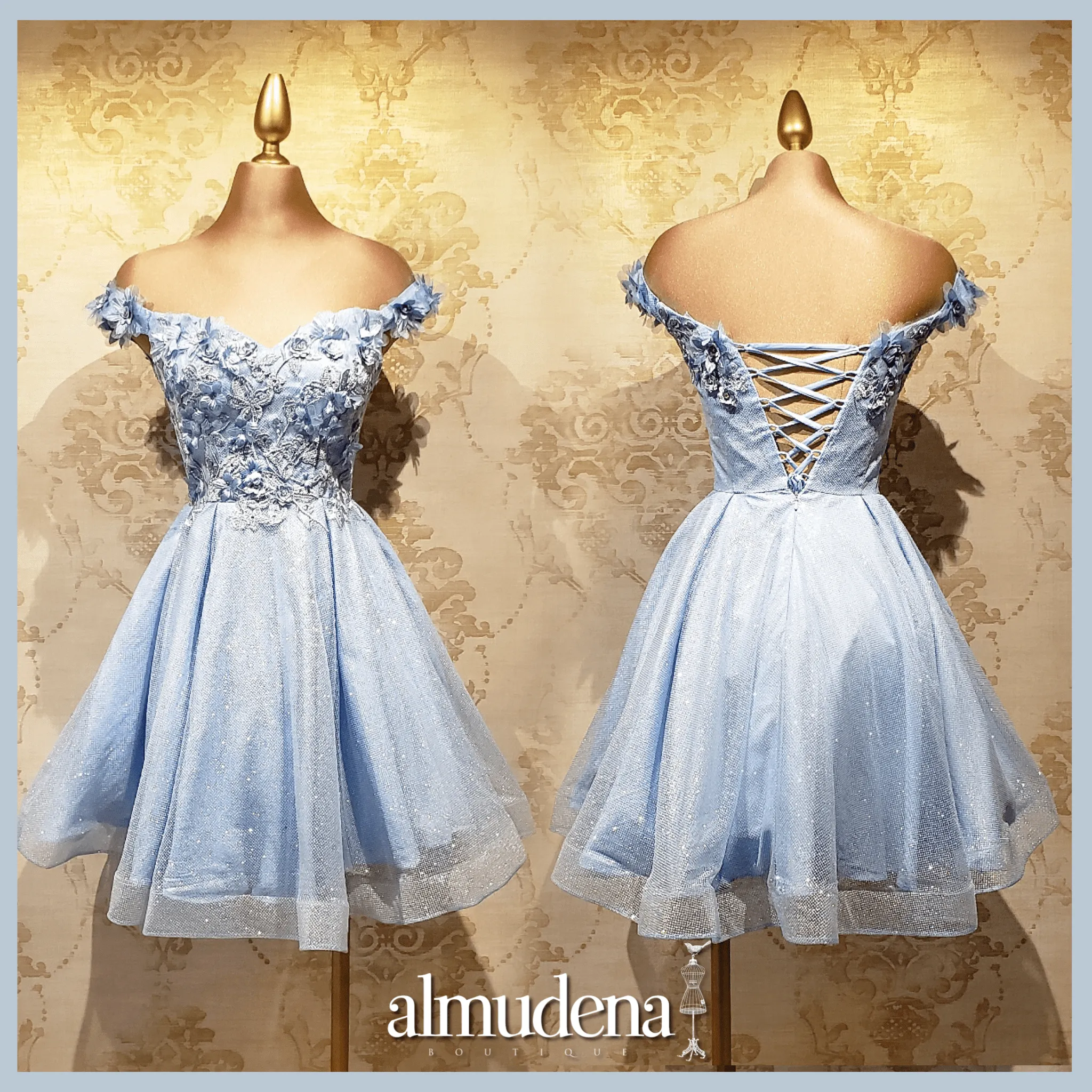Vestido Azul Cielo Corto Brillante con Flores