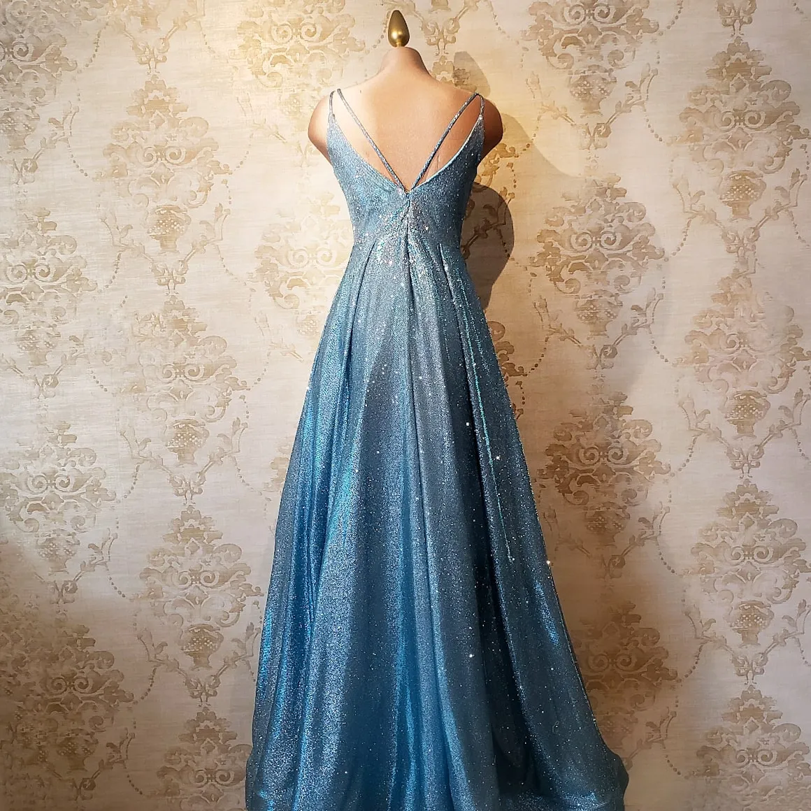 Vestido Azul Largo Brillante De Noche