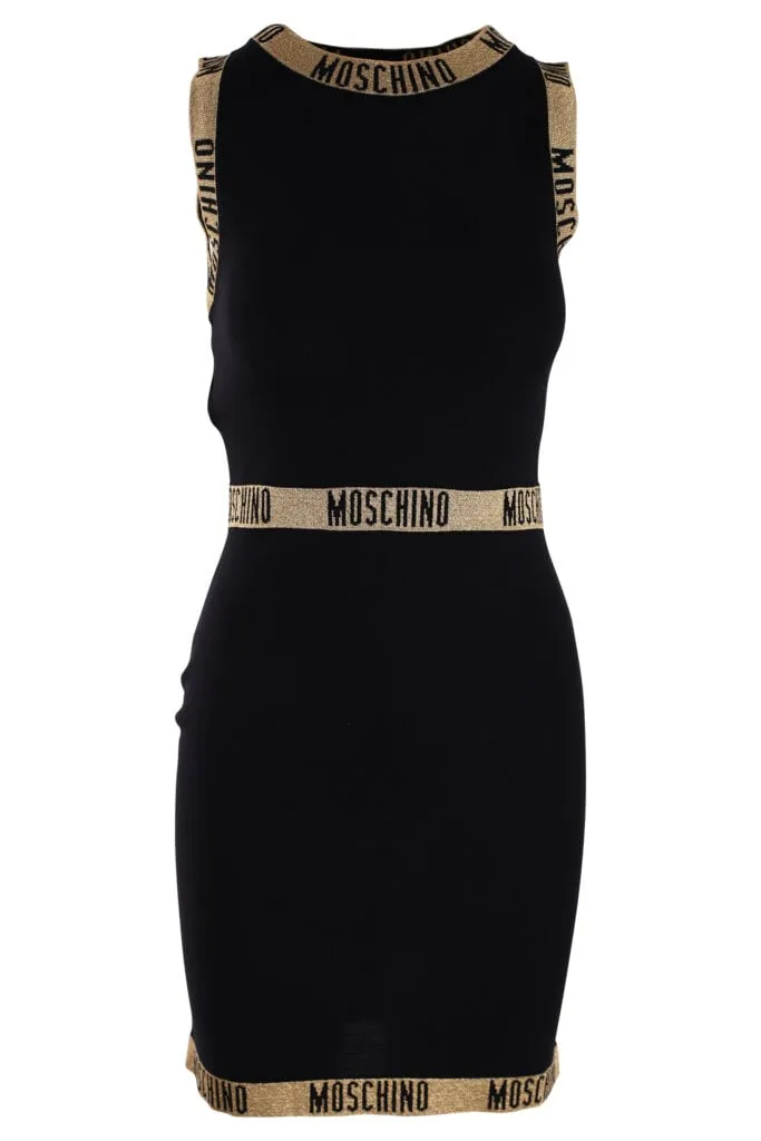 Vestido negro con logo en cinta