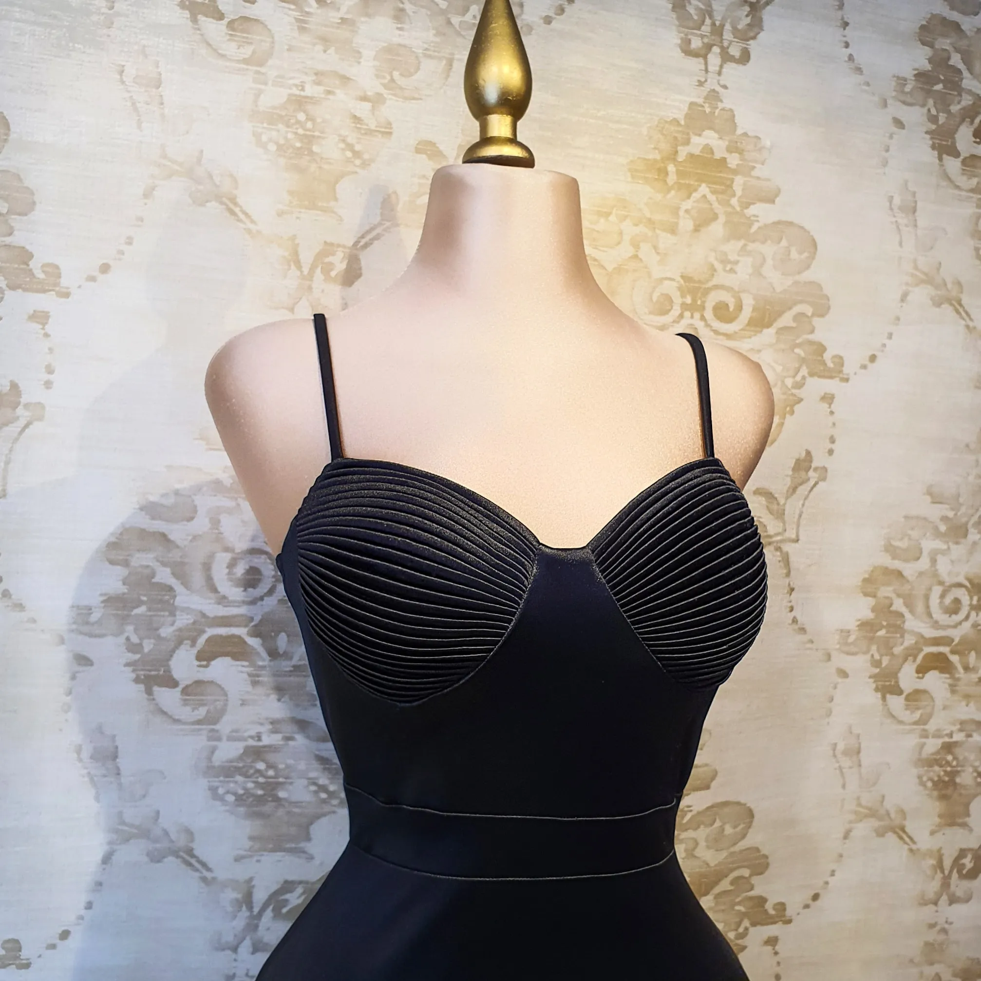 Vestido Negro Corto Satin Tirantes Tipo Corset
