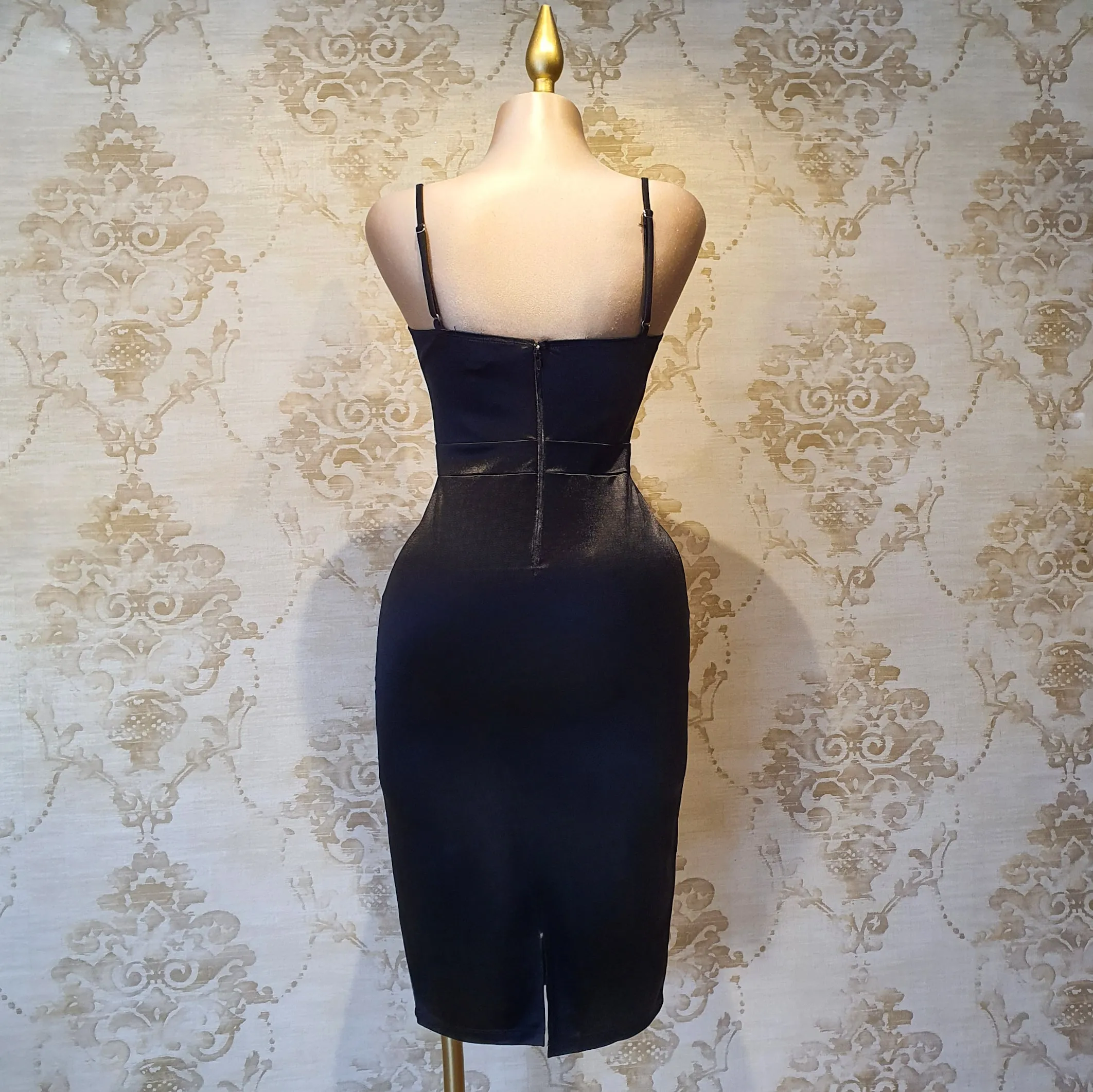 Vestido Negro Corto Satin Tirantes Tipo Corset