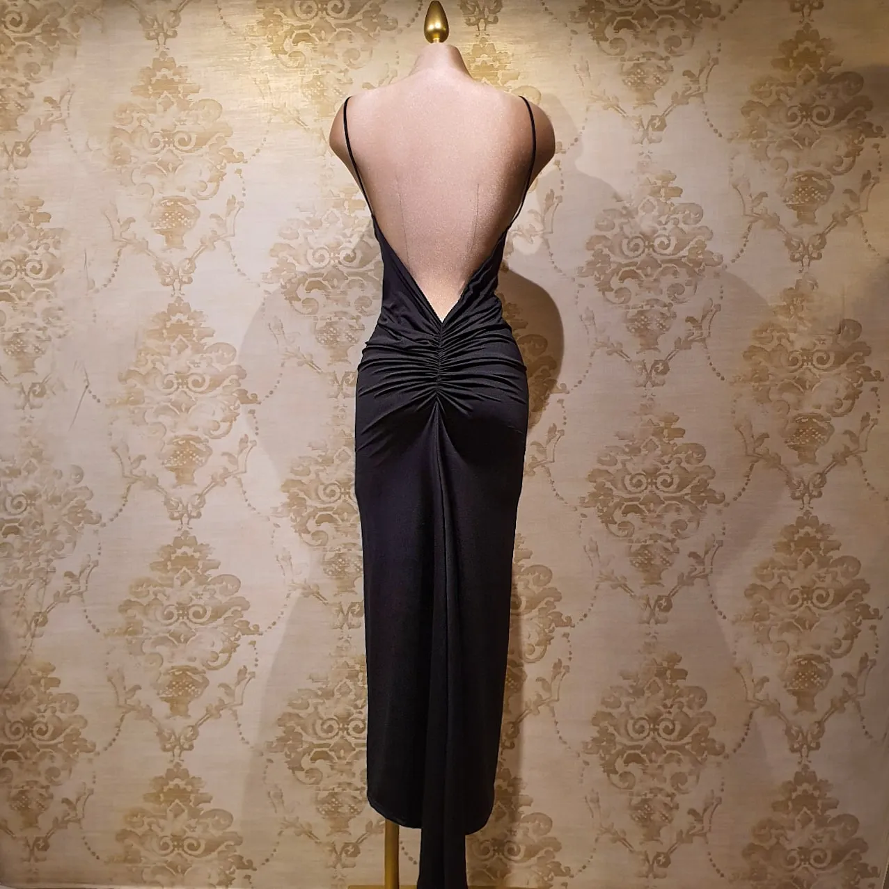 Vestido Negro Corto Tirantes Ajustado