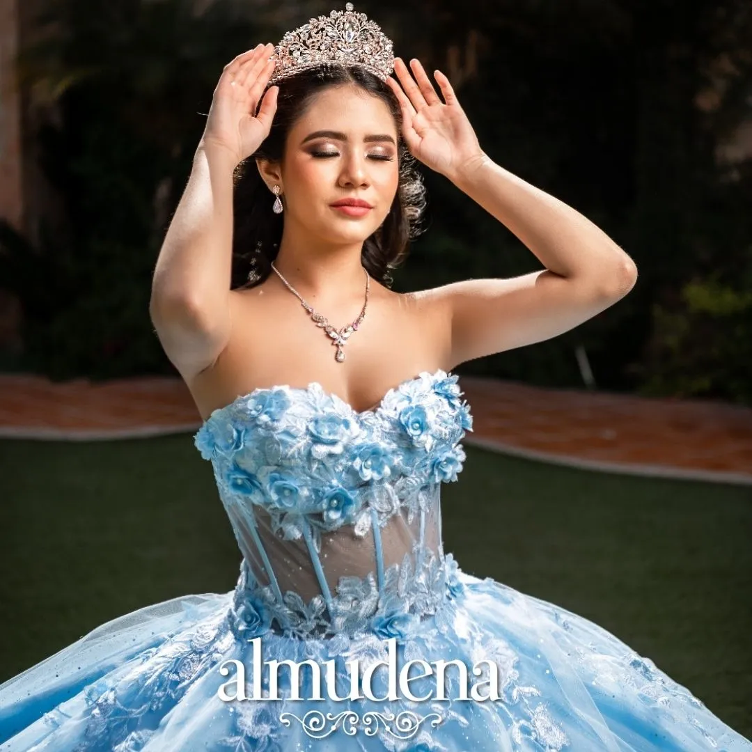 Vestido para Quinceañera Azul Cielo Corset Strapless