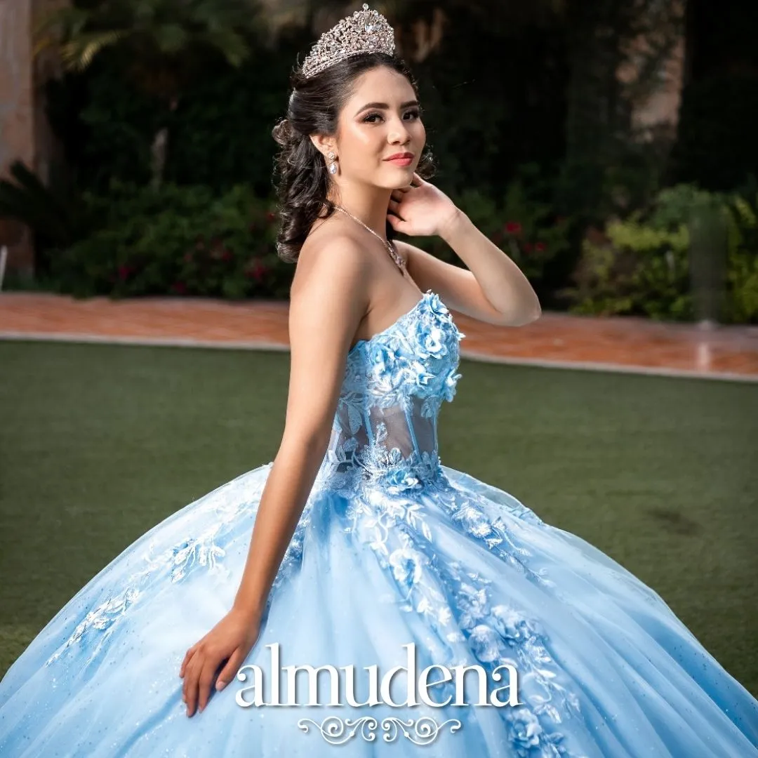 Vestido para Quinceañera Azul Cielo Corset Strapless