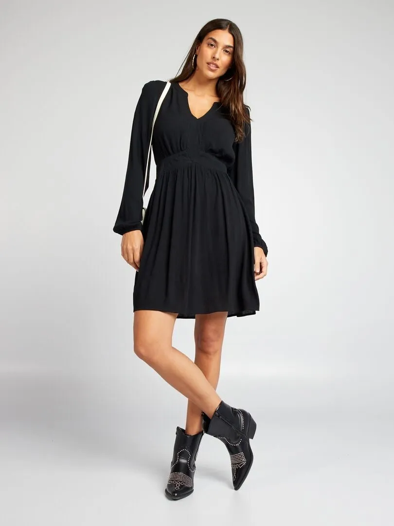 VESTIDO PLISADO DE MANGA LARGA  NEGRO