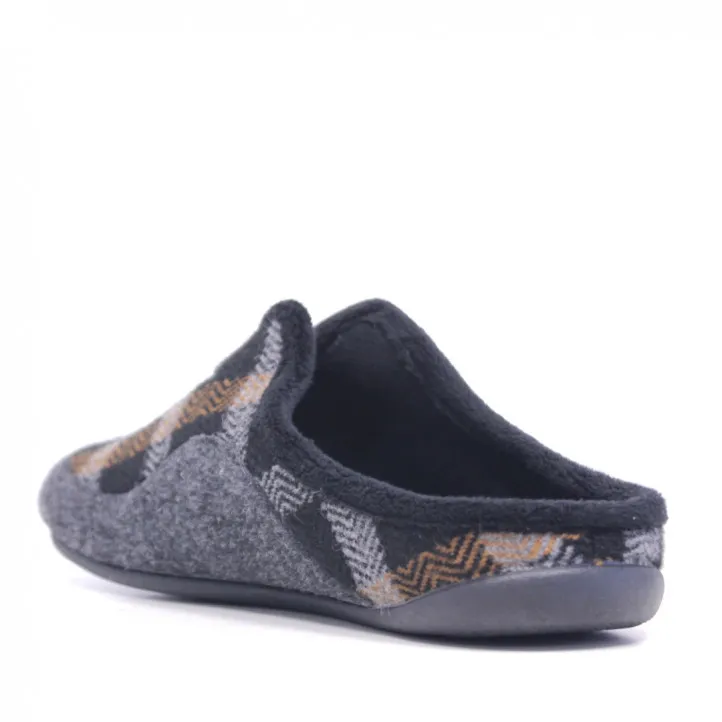 Zapatillas casa grises oscuras a cuadros
