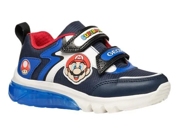 Zapatillas niño con luces de la marca Geox edición Mario Bros con Luigi y Mario en el lateral cierre de doble tira adherente muy
