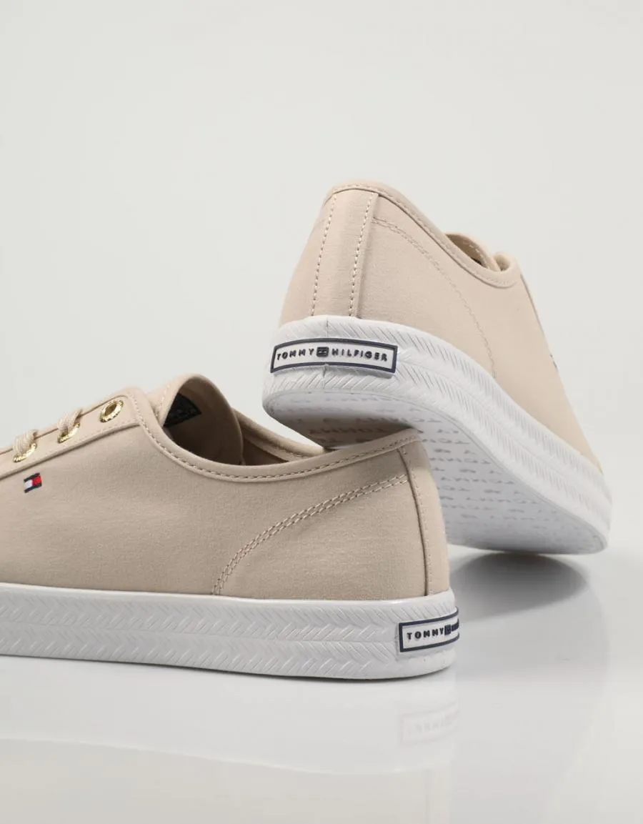  zapatillas TOMMY HILFIGER Essential Sneaker en Beige 78613