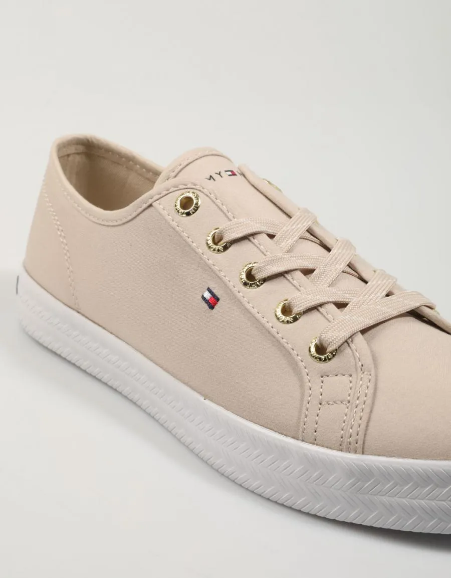  zapatillas TOMMY HILFIGER Essential Sneaker en Beige 78613