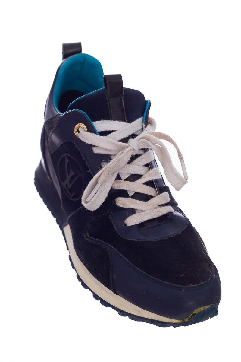 ZAPATOS COLOR AZUL  CLOSEANDO