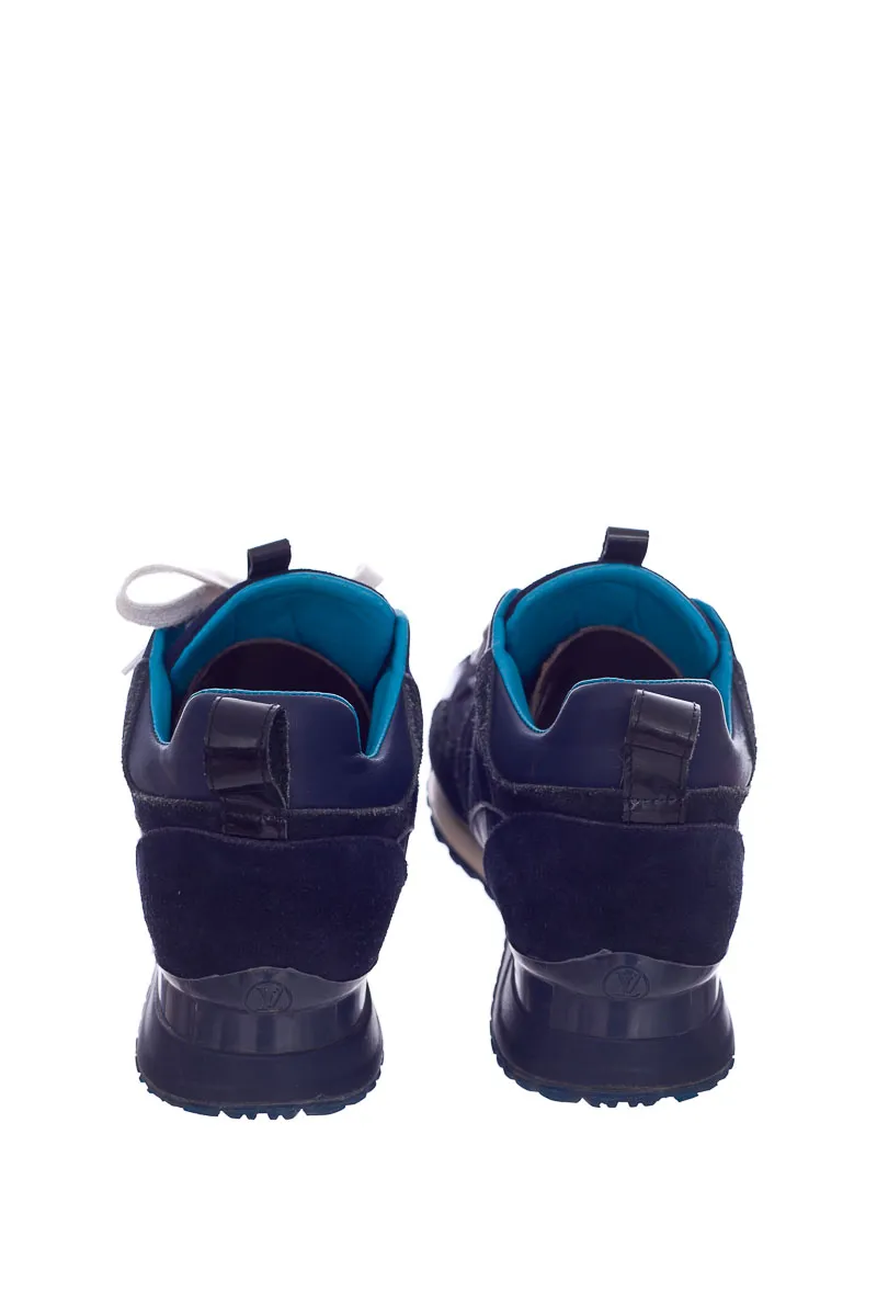 ZAPATOS COLOR AZUL  CLOSEANDO