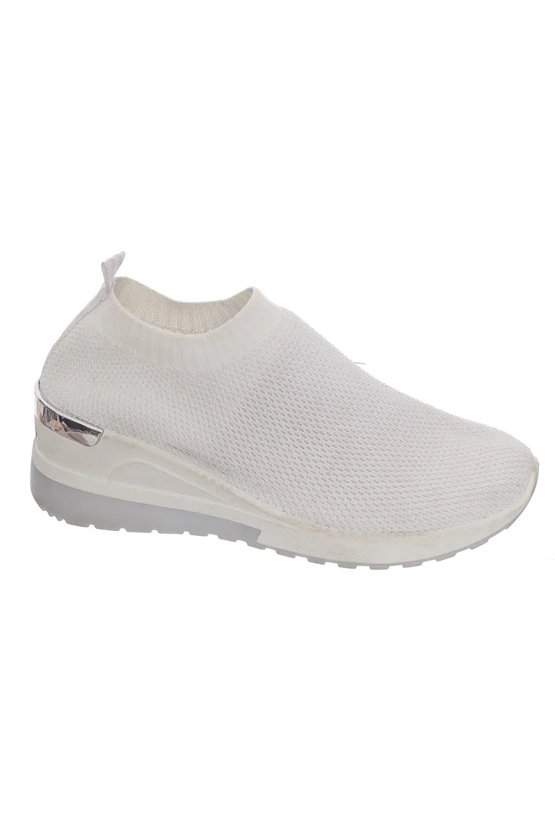 ZAPATOS COLOR BLANCO  CLOSEANDO