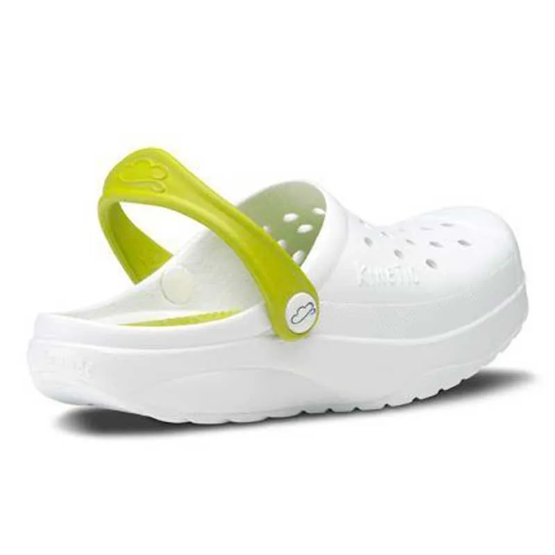 ZUECO KINETIC BLANCO CON DETALLES PISTACHO  FELIZ CAMINAR